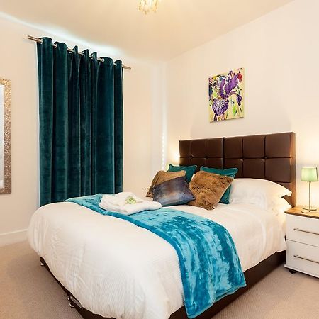 Self-Contained Town Centre One Bedroom Apartments By Helmswood Serviced Apartments Redhill  Luaran gambar