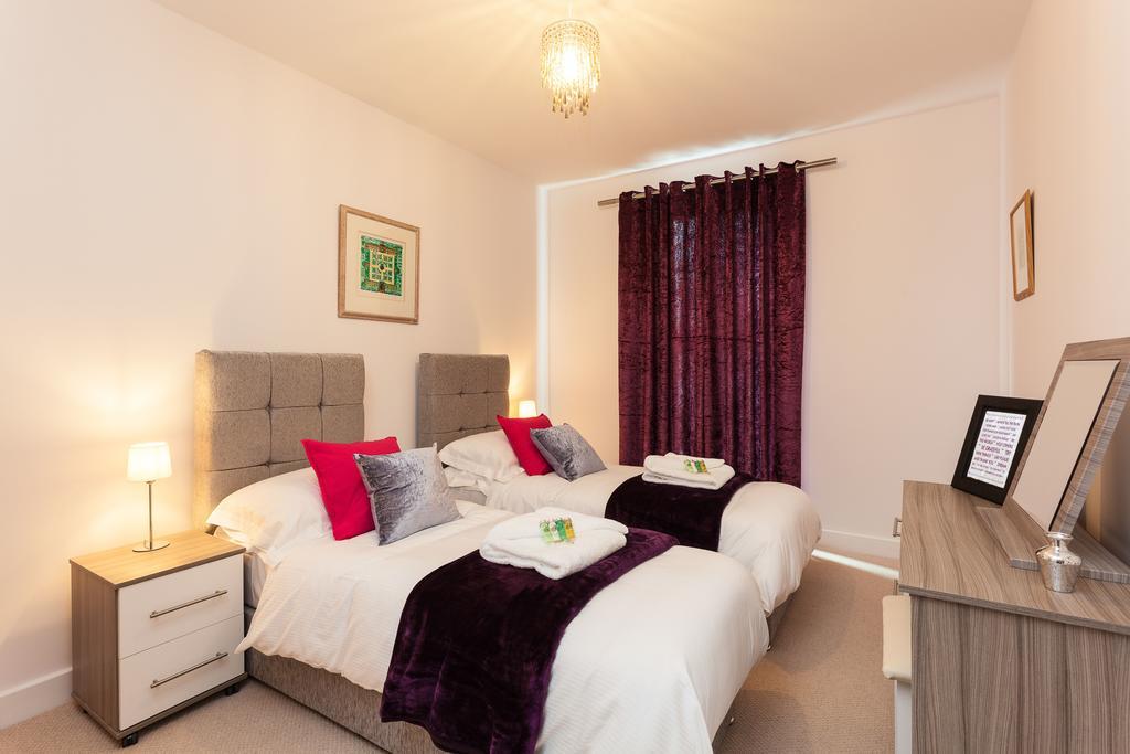 Self-Contained Town Centre One Bedroom Apartments By Helmswood Serviced Apartments Redhill  Luaran gambar