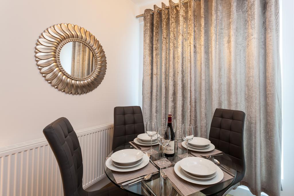 Self-Contained Town Centre One Bedroom Apartments By Helmswood Serviced Apartments Redhill  Luaran gambar