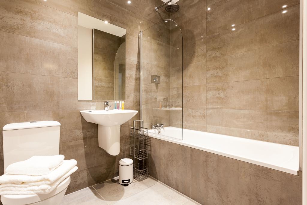 Self-Contained Town Centre One Bedroom Apartments By Helmswood Serviced Apartments Redhill  Luaran gambar
